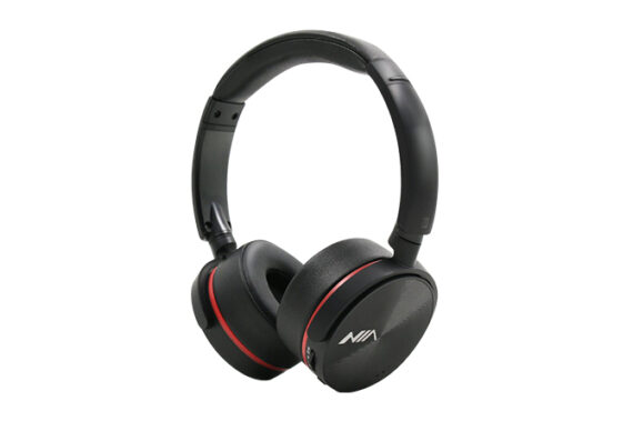 Q6 BT headphones